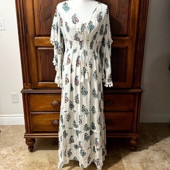 Me 2 Magic Anthropologie White Paisley Maxi Dress Pom Pom Sleeves Hippie Size M - Picture 1 of 10